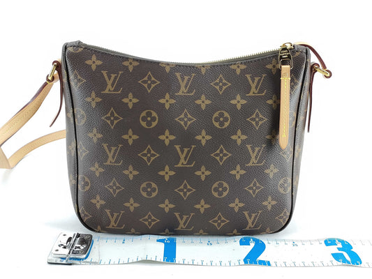 LOUIS VUITTON Monogram Shoulder Bag CA2126 Shoulder Bag