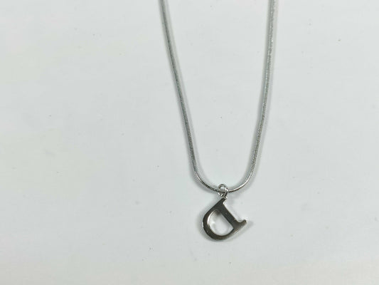 Dior D logo necklace