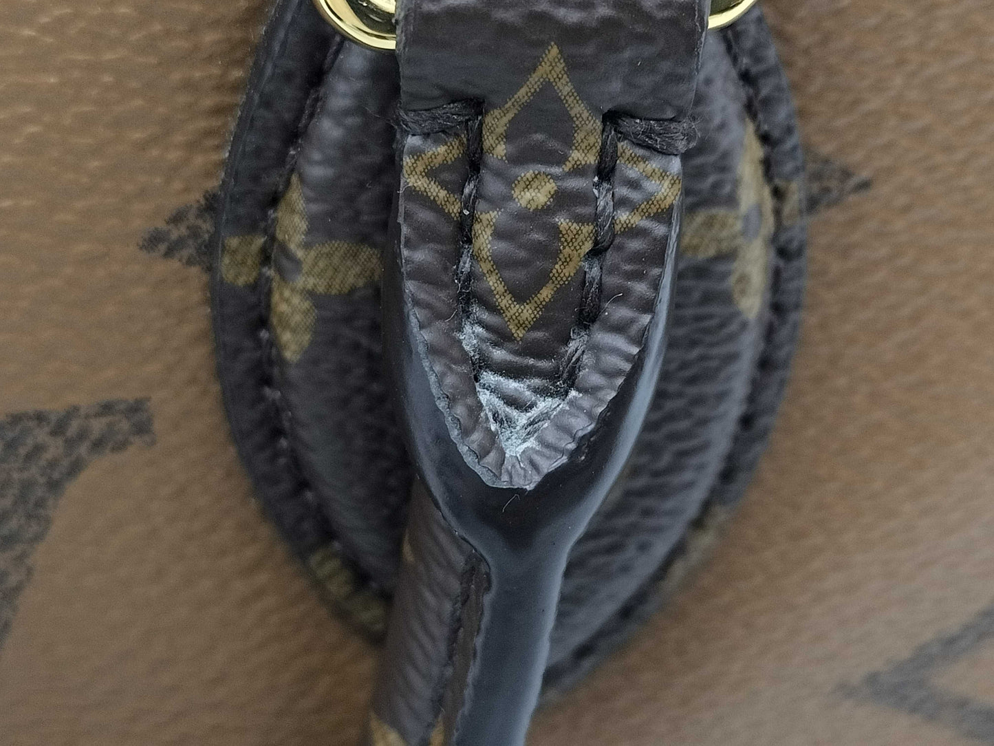 LOUIS VUITTON Monogram Giant Reverse On the Go New Arrival Handbag M46653 RFID Shoulder Strap/Pouch Handbag