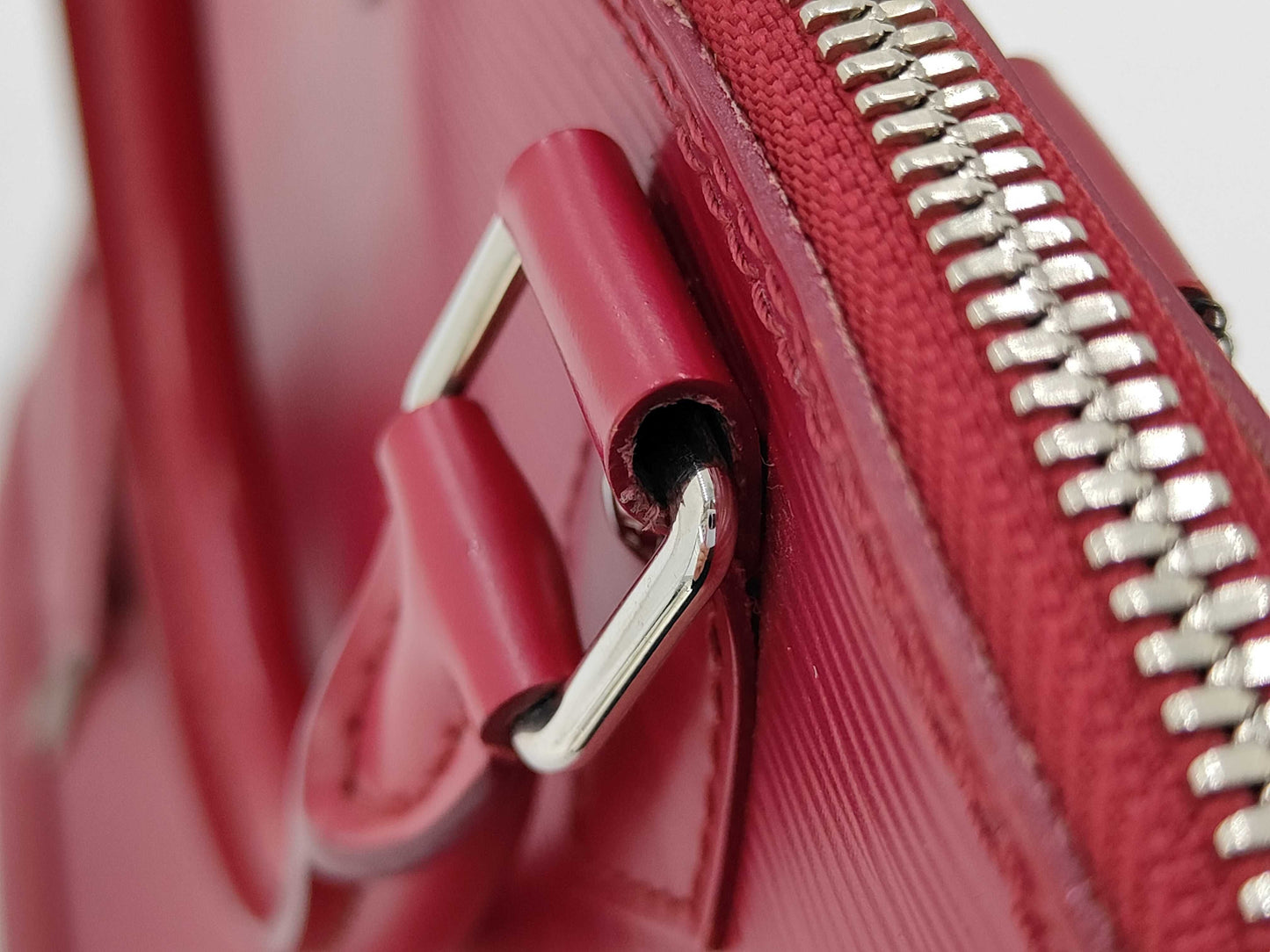 LOUIS VUITTON Epi Alma PM Handbag