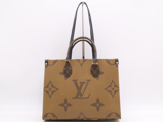 LOUIS VUITTON M45321 Reverse on the Go - MM Monogram Giant Tote Bag