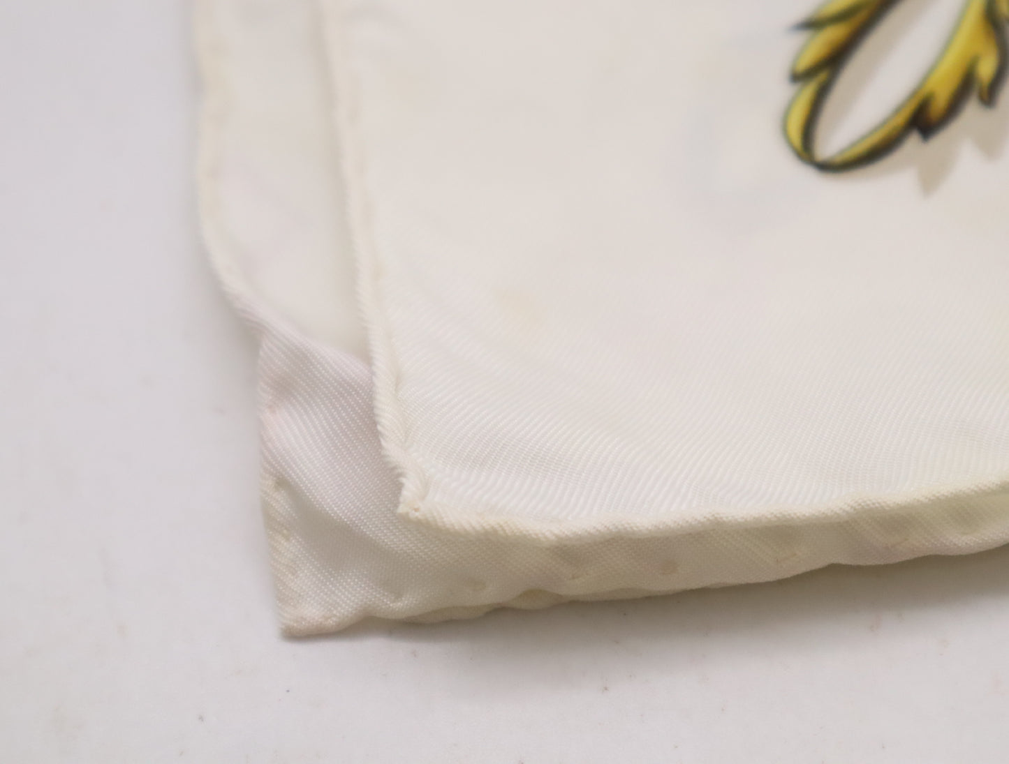 HERMES Silk Carré 90 DIES ET HORE Astrology Sun White Yellow Other Apparel