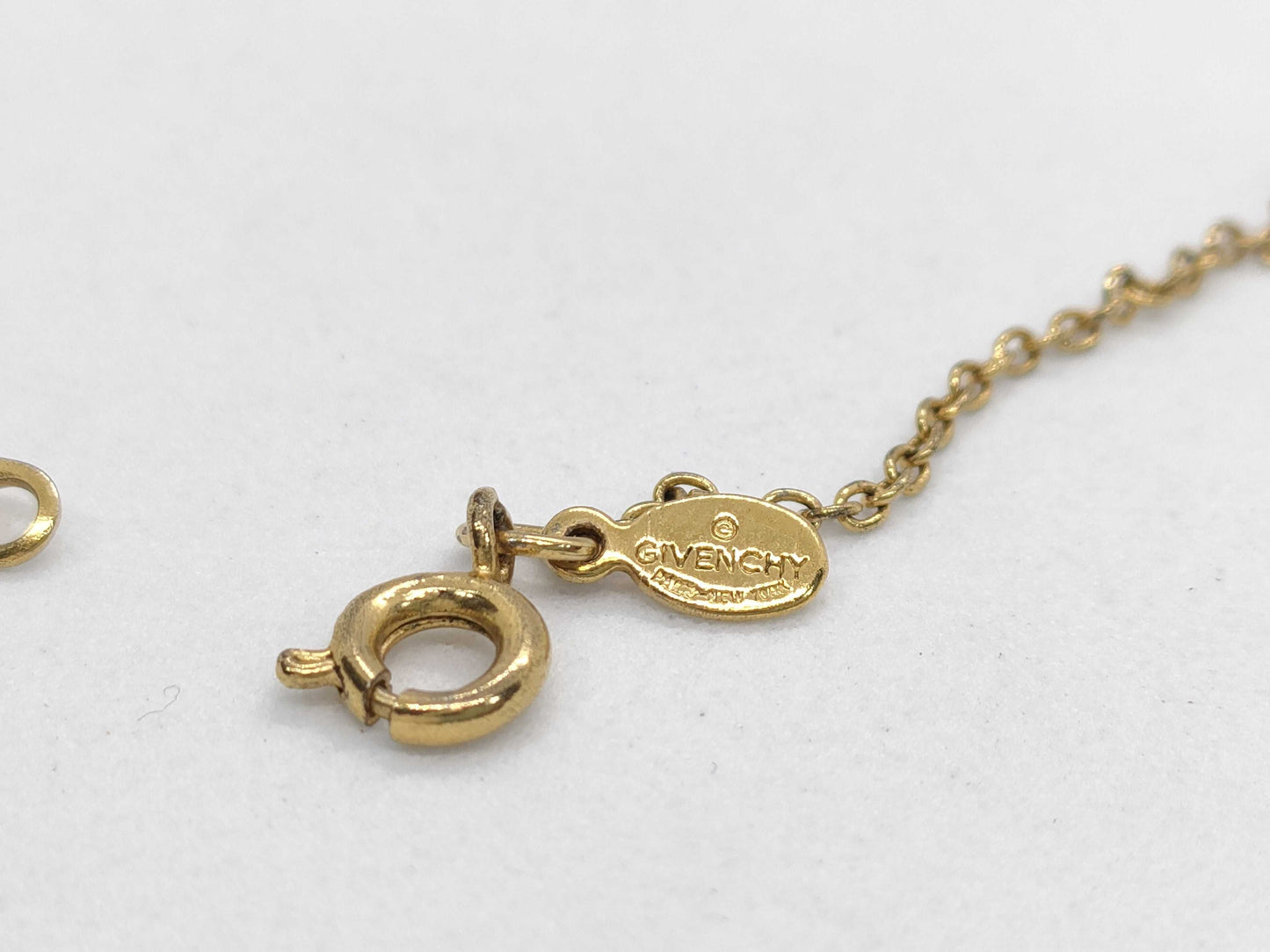 GIVENCHY Necklace