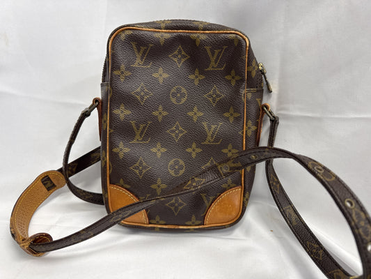 LOUIS VUITTON Danube Brown Shoulder Bag