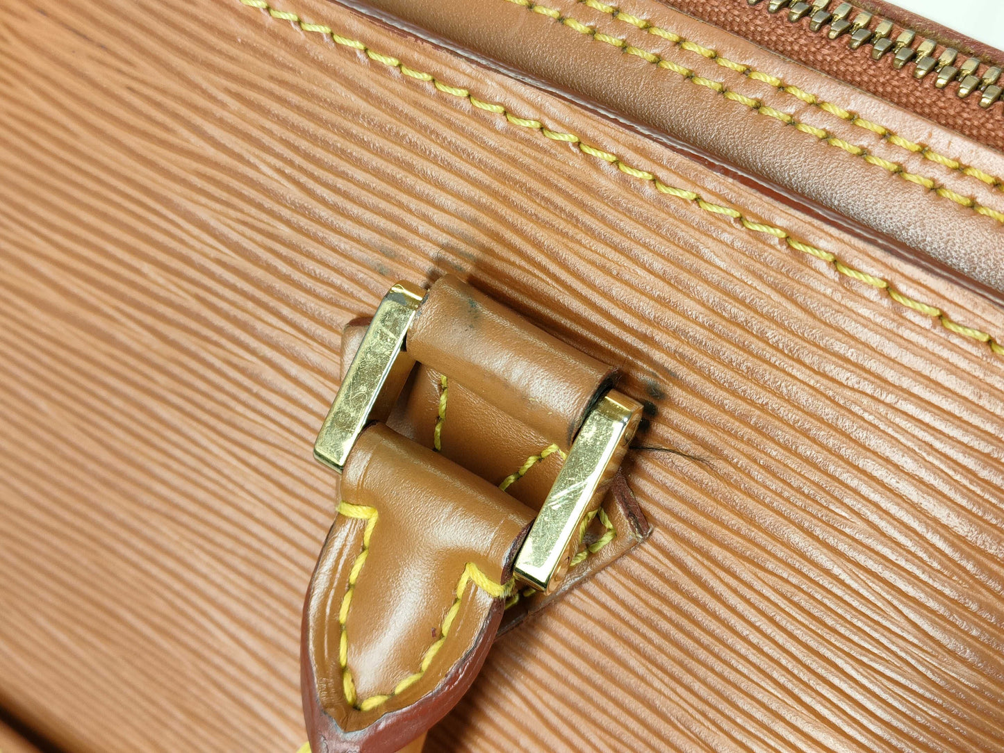 LOUIS VUITTON Epi LV Handbag