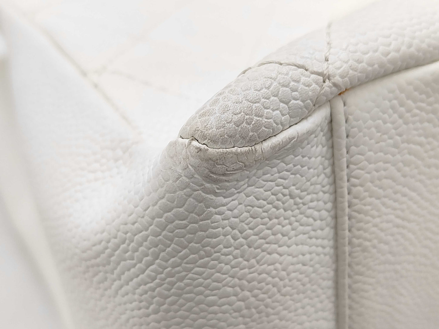 CHANEL GST Caviar Skin Tote Bag