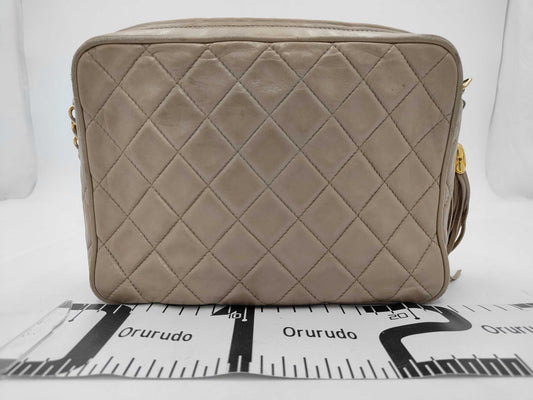 CHANEL Chain Shoulder Bag