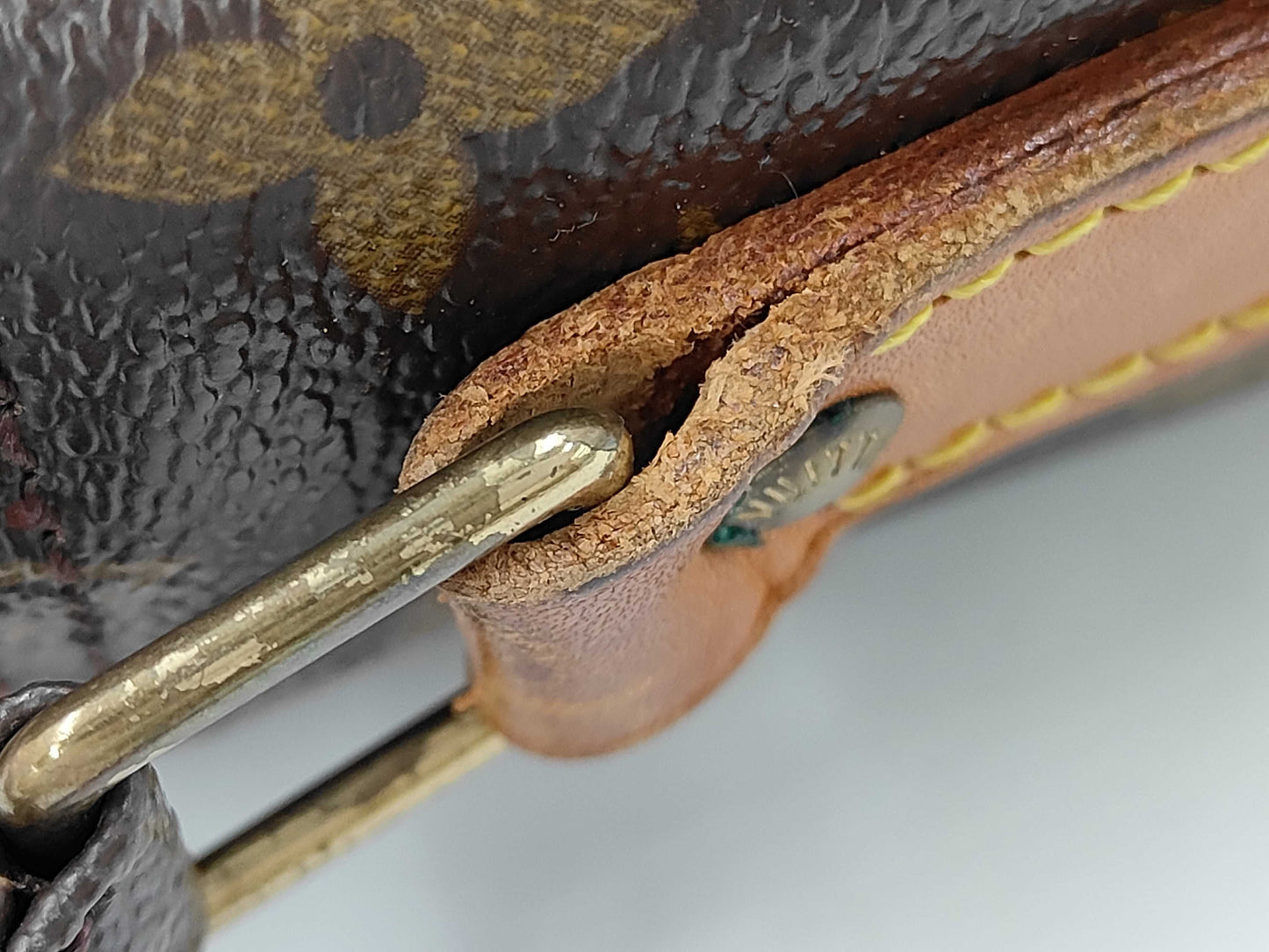 LOUIS VUITTON LOUIS VUITTON Monogram Nile Shoulder Bag