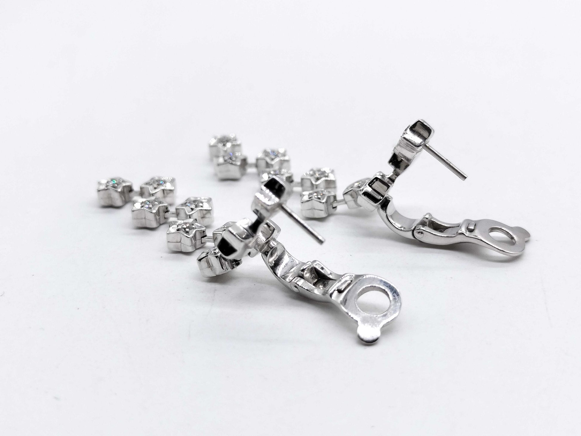 CHANEL Comet 10PD WG 750 13.9g Earrings