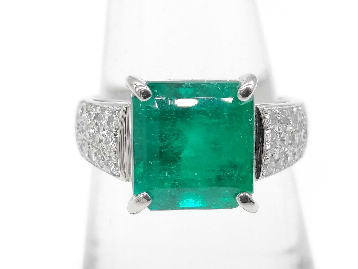 E4.36ct D0.418ct Pt900 9.3g Ring