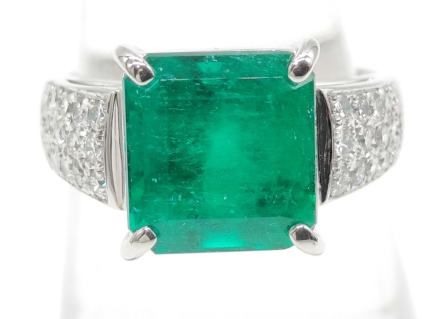 E4.36ct D0.418ct Pt900 9.3g Ring
