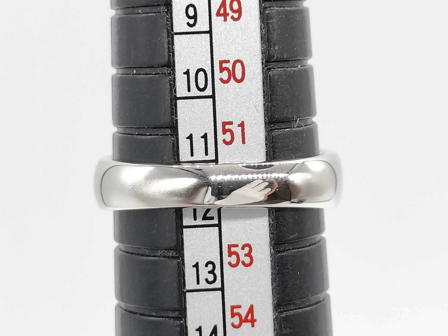 E4.36ct D0.418ct Pt900 9.3g Ring
