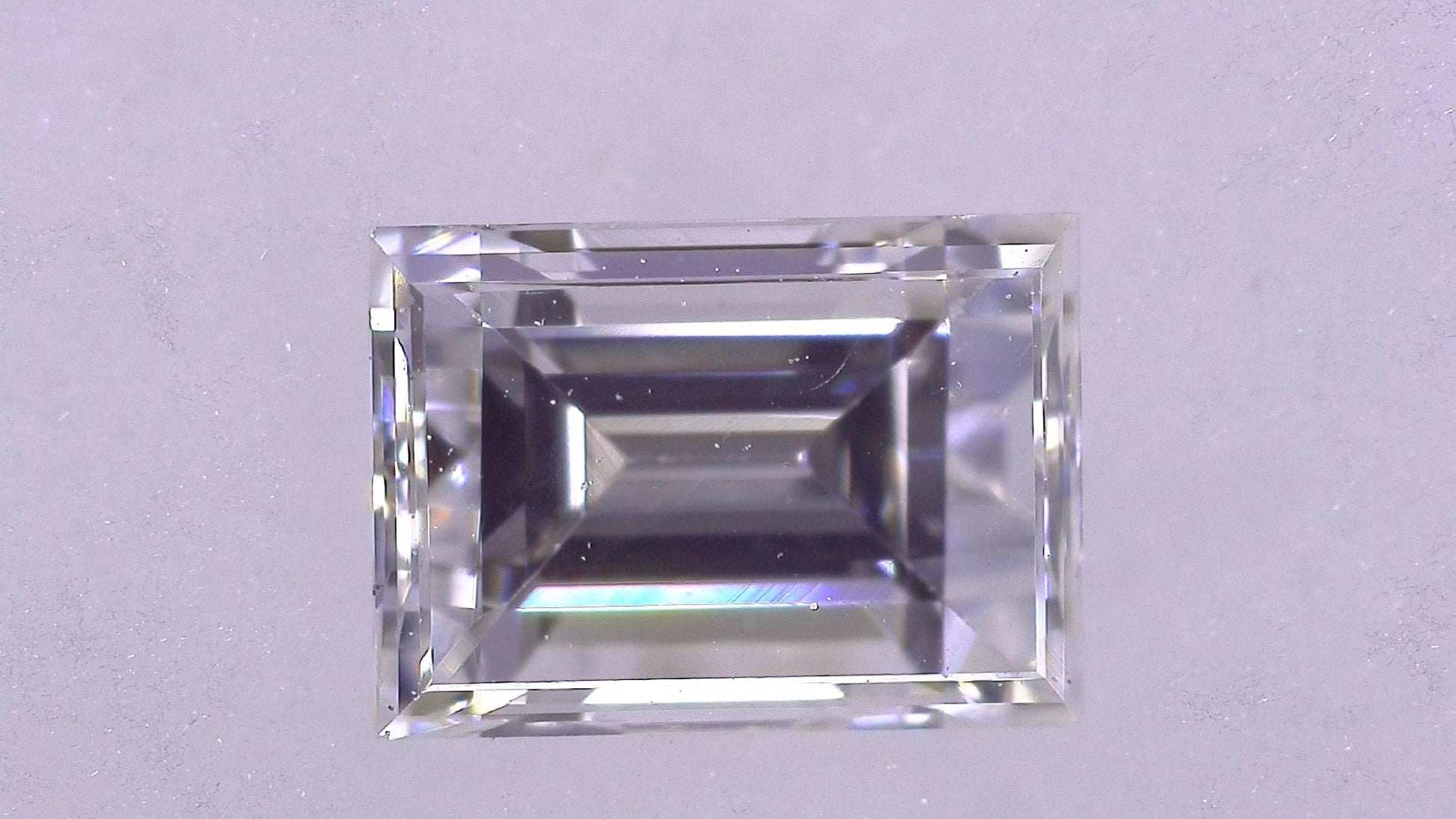 0.226ct F VS-2 ****/GD/FR NONE NATURAL 3.94-2.84X2.18mm RCT Diamond Loose