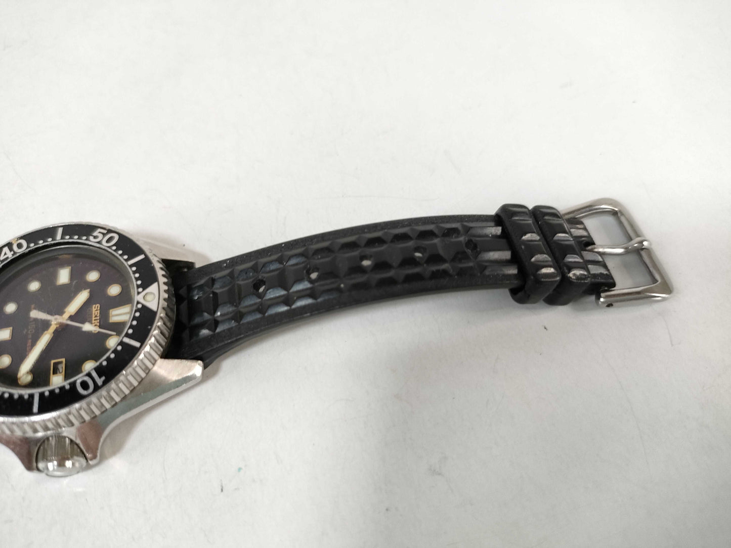 SEIKO 2625-0010 9D0401 Quartz Black Dial Unoperated Men's Watch