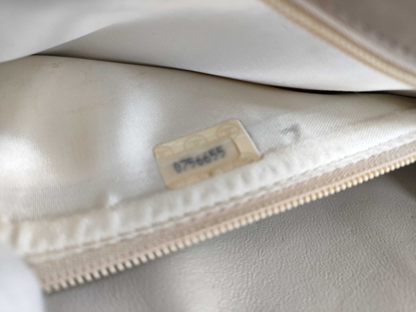 CHANEL Lambskin Coco Mark Chain Bag Beige 0 Series Shoulder Bag