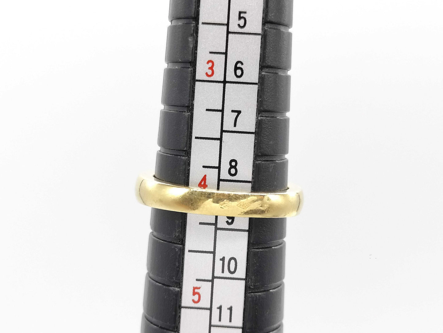 Van Cleef & Arpels Vintage Alhambra #47 Diamond Ring in Yellow Gold 750