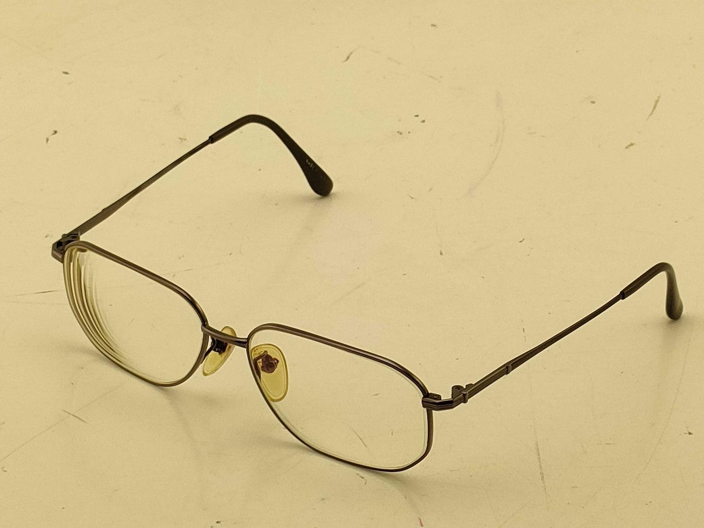 TITANIUM Eyeglasses Sunglasses/Eyeglasses