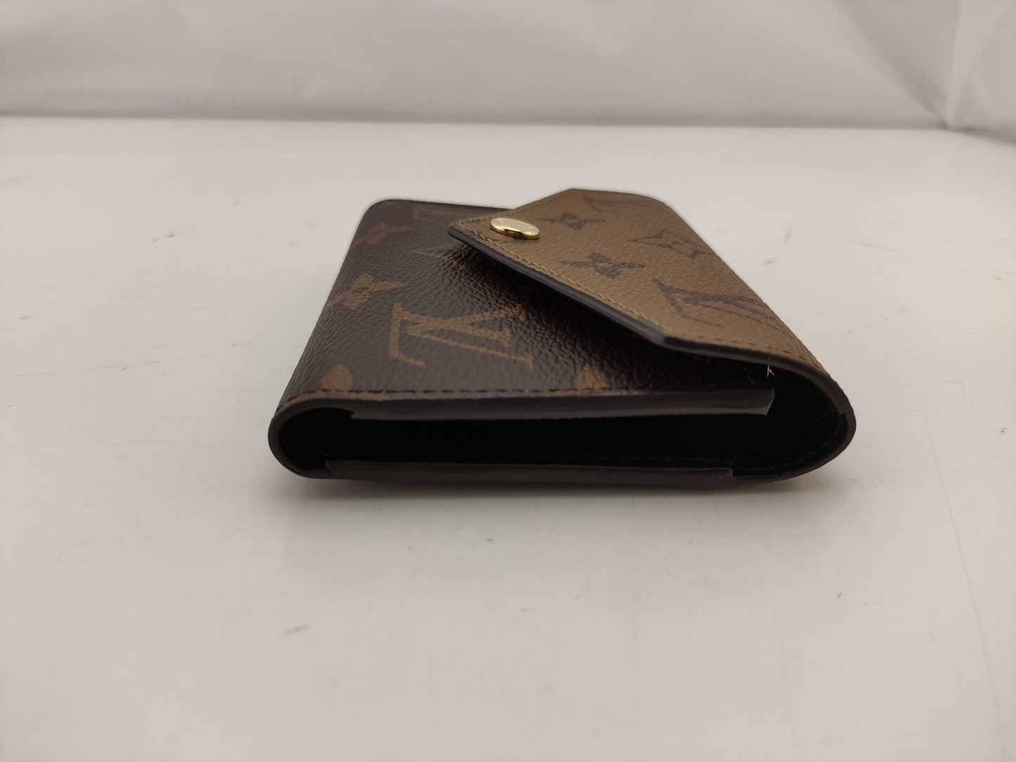 LOUIS VUITTON Monogram Reverse Victorine M81577 Wallet