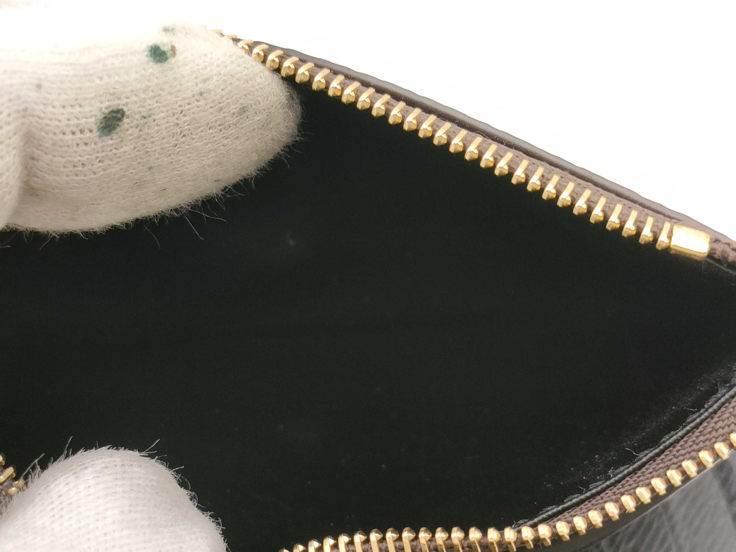 LOUIS VUITTON Monogram Reverse Victorine M81577 Wallet