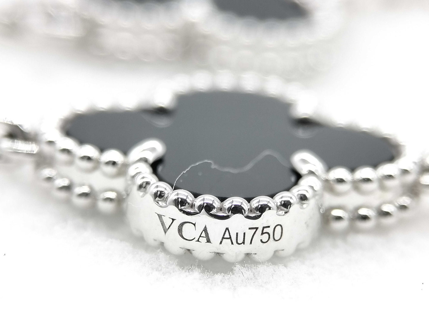 Van Cleef & Arpels Vintage Alhambra 5-Piece Onyx and Diamond Bracelet in Gold and White Gold , 12.8g