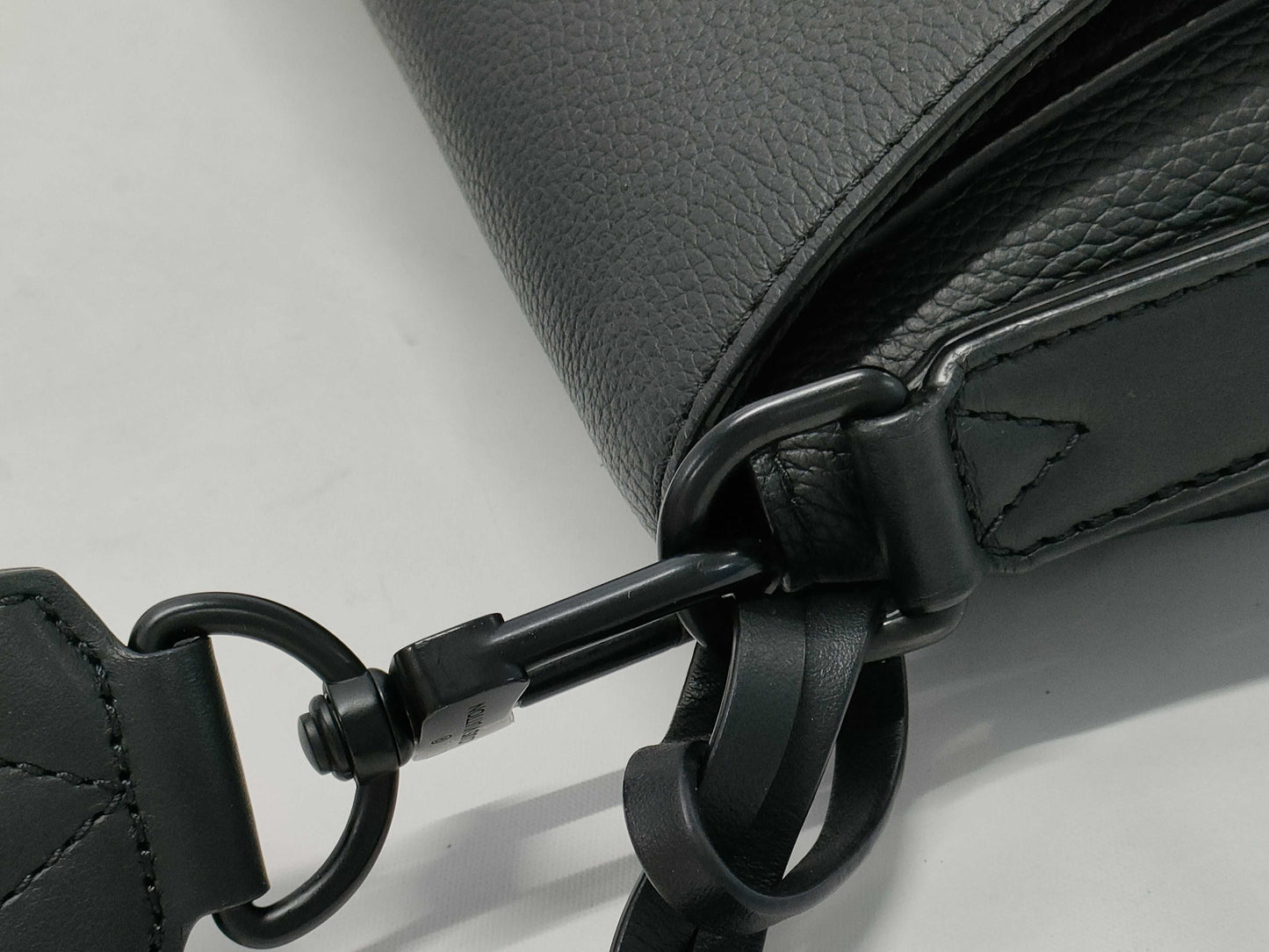 LOUIS VUITTON Aerogram Takeoff Messenger Shoulder Bag