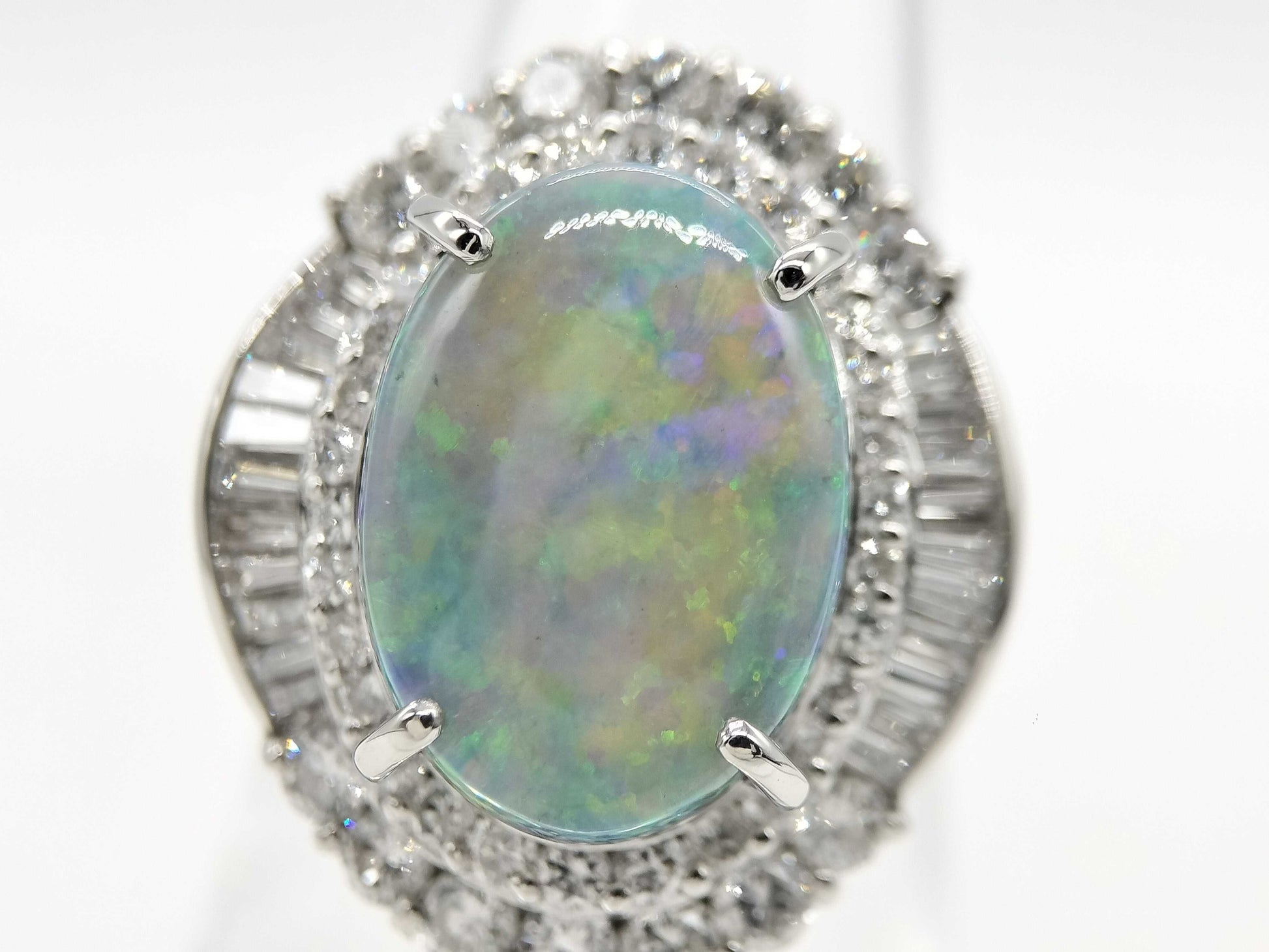 Black Opal 5.50ct D1.481ct PT900 14.3g Ring