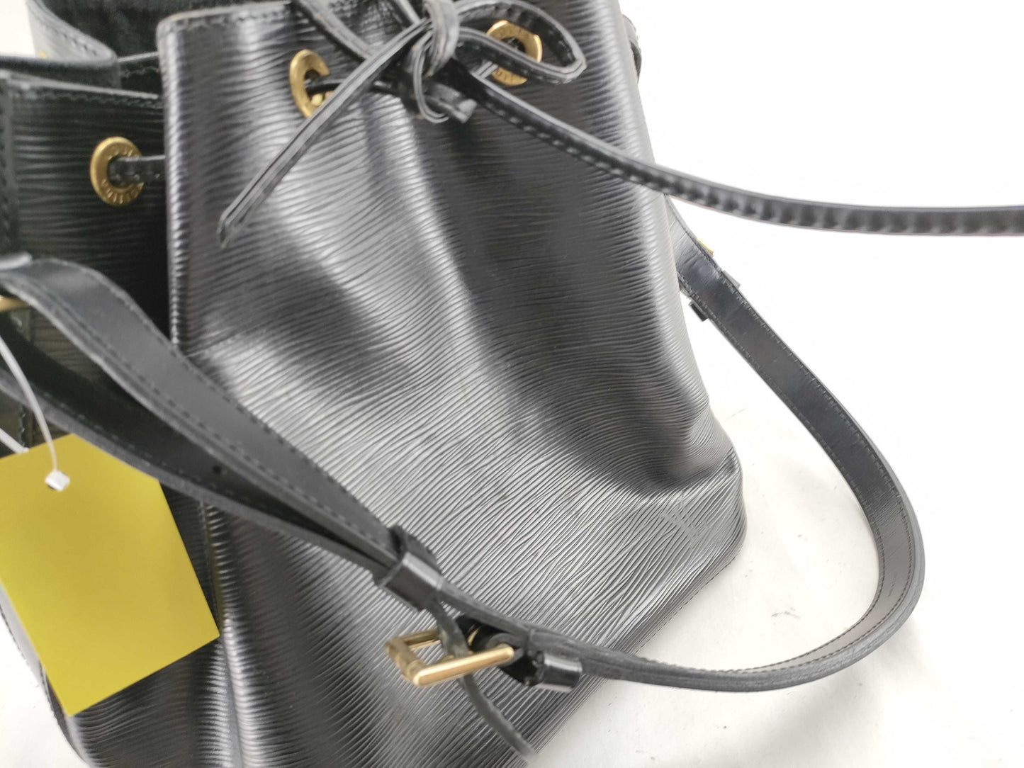 LOUIS VUITTON Epi Petit Noe Black Shoulder Bag