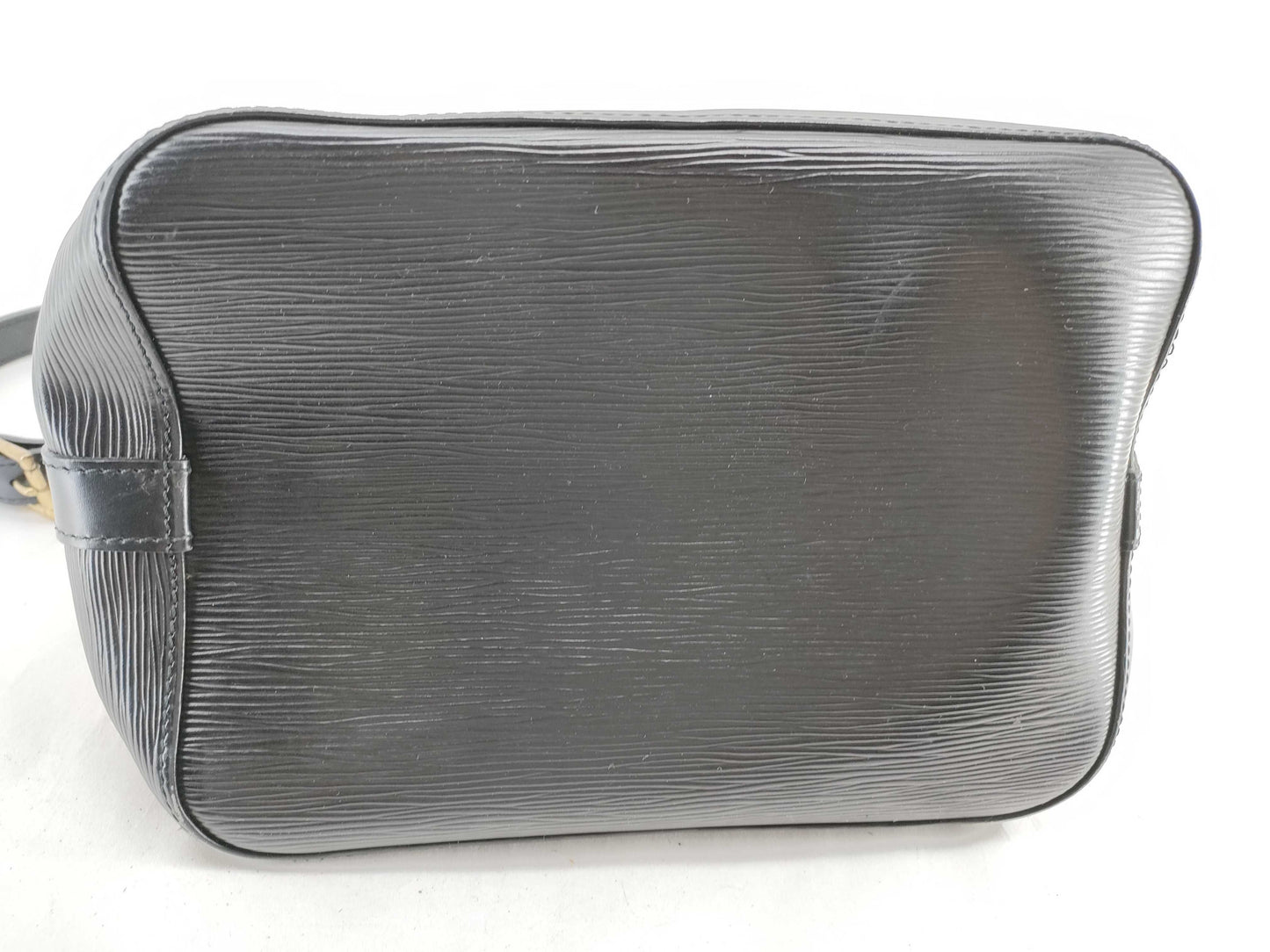 LOUIS VUITTON Epi Petit Noe Black Shoulder Bag