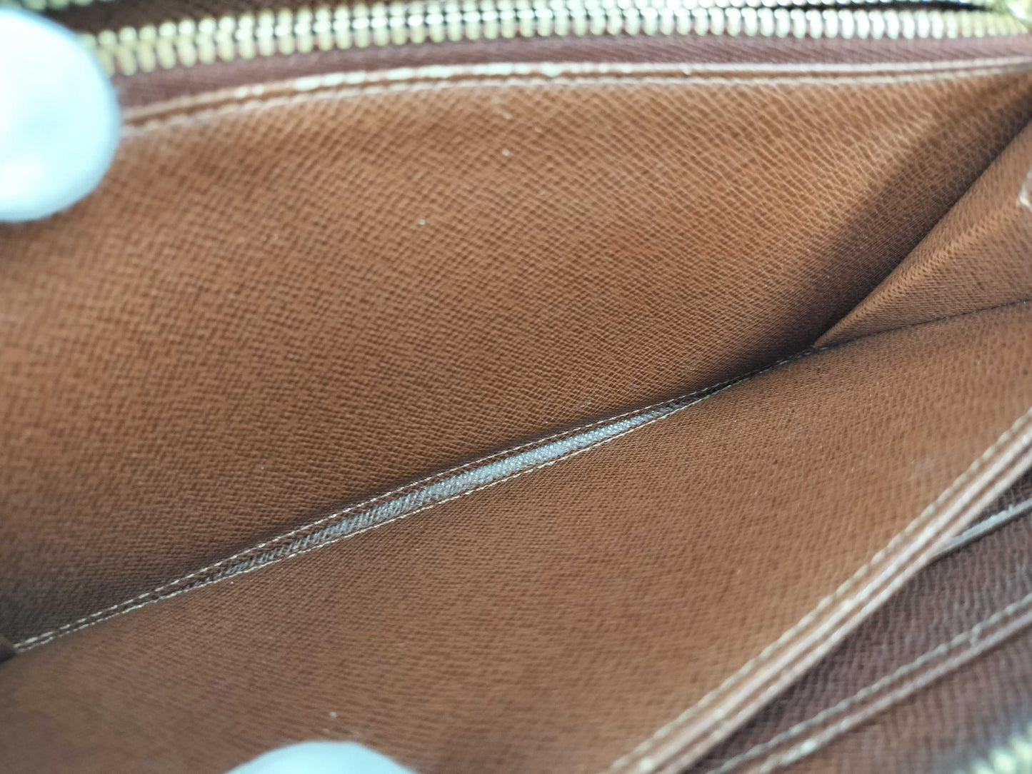 LOUIS VUITTON Monogram Zippy Wallet Monogram Wallet