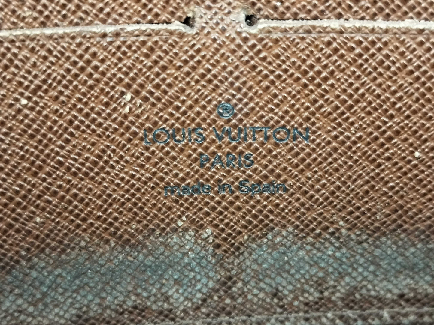 LOUIS VUITTON Monogram Zippy Wallet Monogram Wallet