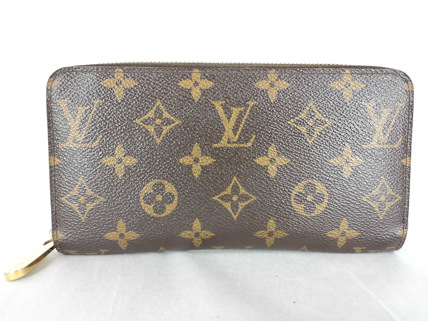 LOUIS VUITTON Monogram Zippy Wallet Monogram Wallet