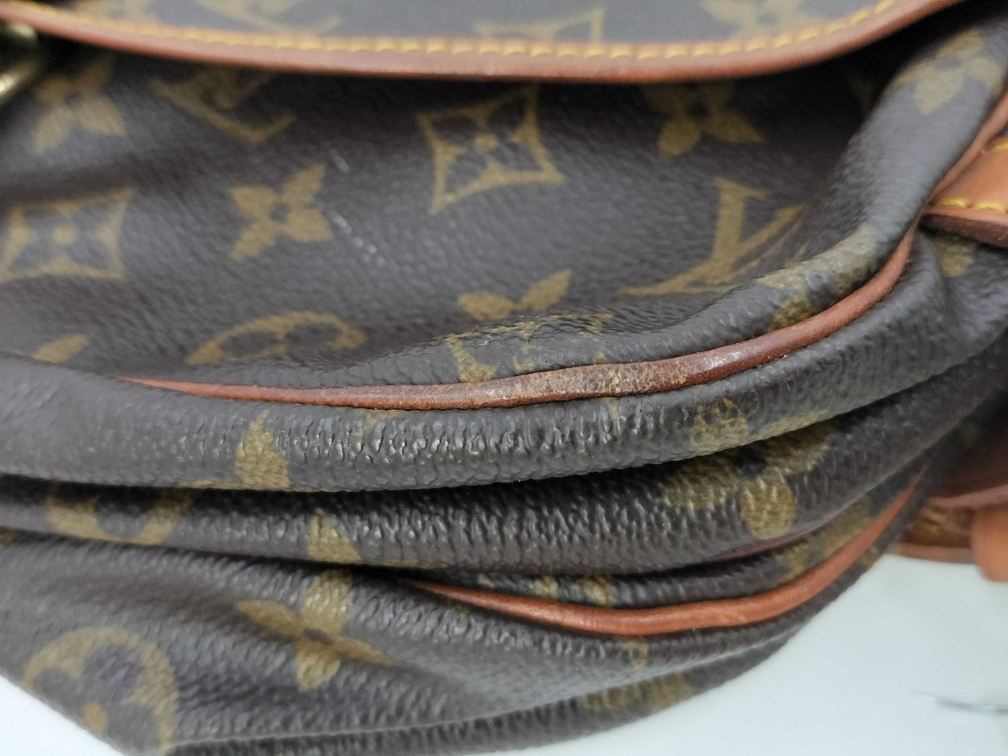 LOUIS VUITTON Monogram M40710 Saumur MM Shoulder Bag