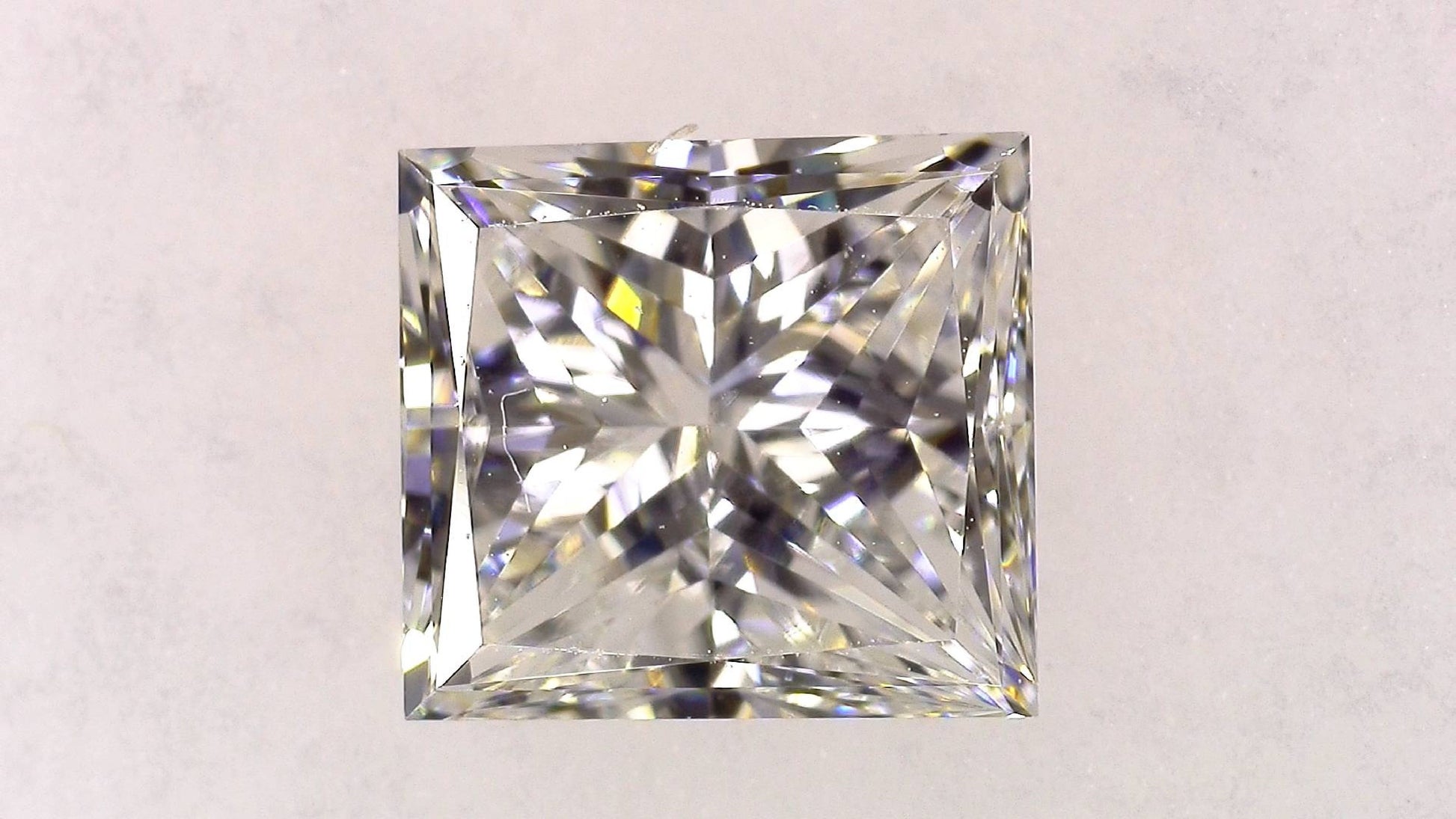 1.006ct G VS-2 ****/GD/GD NONE NATURAL 5.79-5.35X3.82mm RCT Diamond Loose