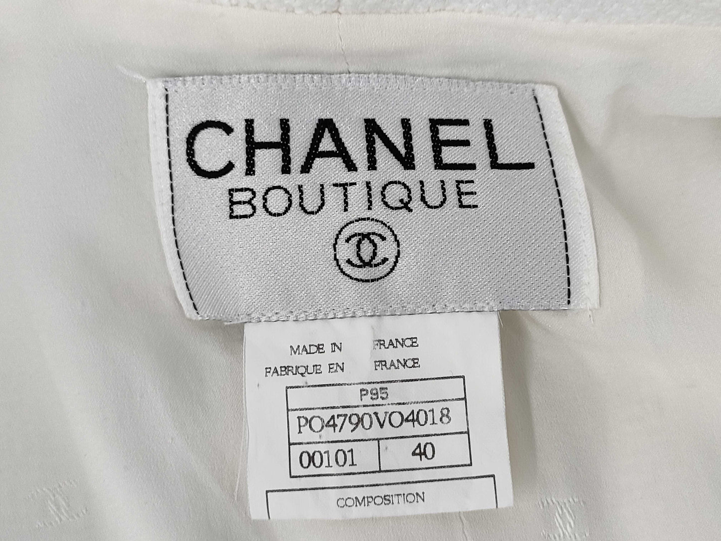 CHANEL White x Black Coco Button P95 Size 40 Jacket