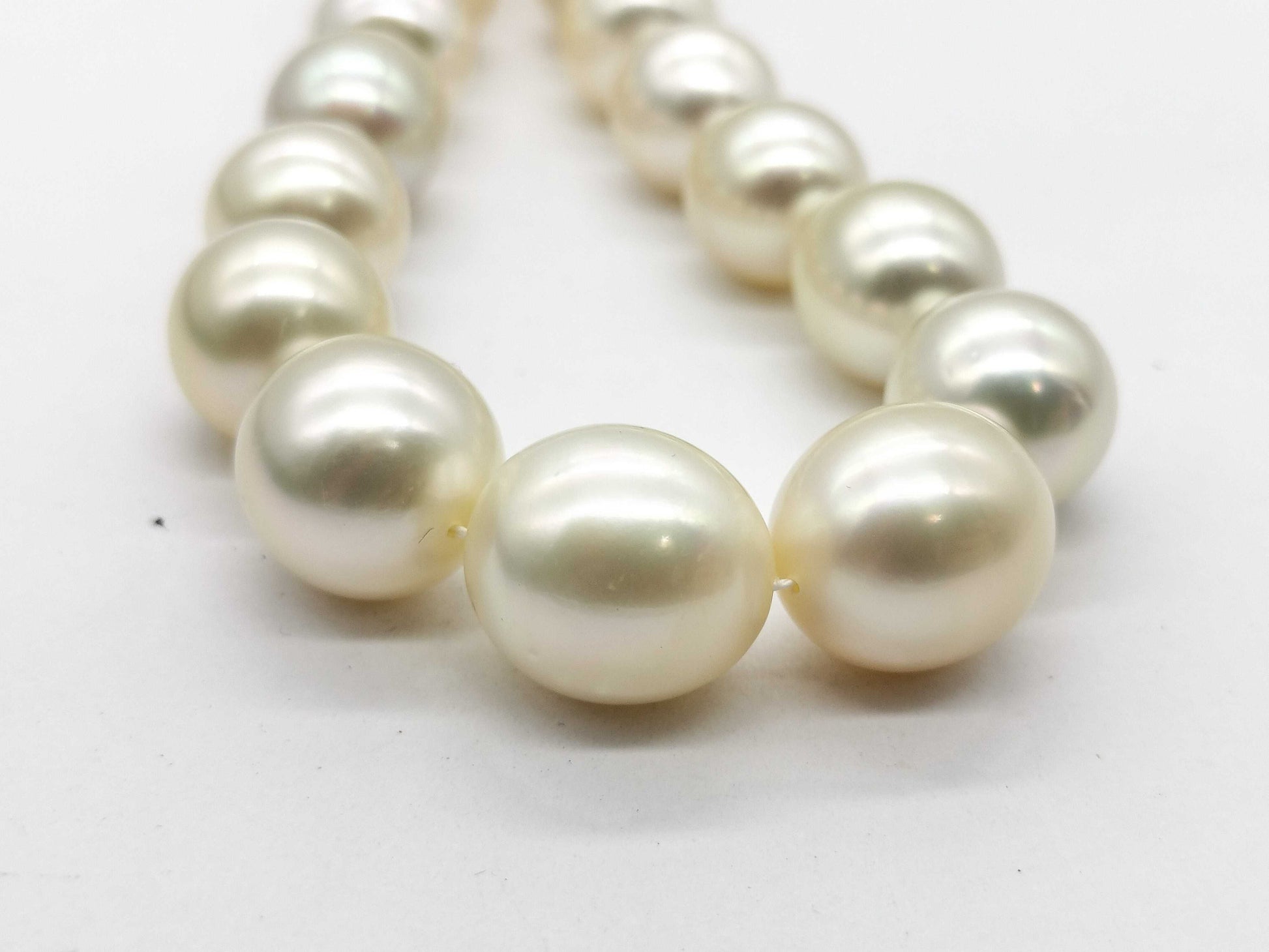 MIKIMOTO M Charm Nanyang Semi Round Pearl Diameter Approx. 10.0mm - 13.6mm Diamond K14 97.3g Necklace