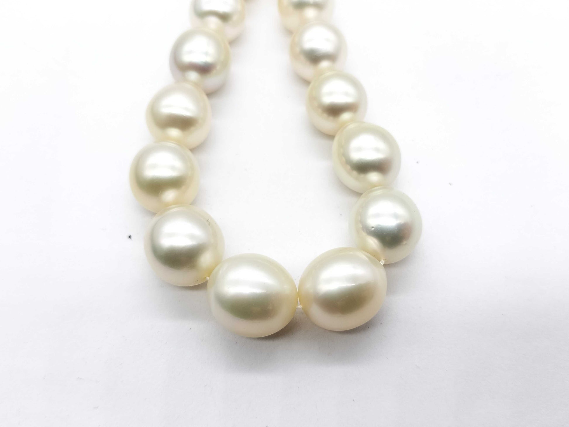 MIKIMOTO M Charm Nanyang Semi Round Pearl Diameter Approx. 10.0mm - 13.6mm Diamond K14 97.3g Necklace