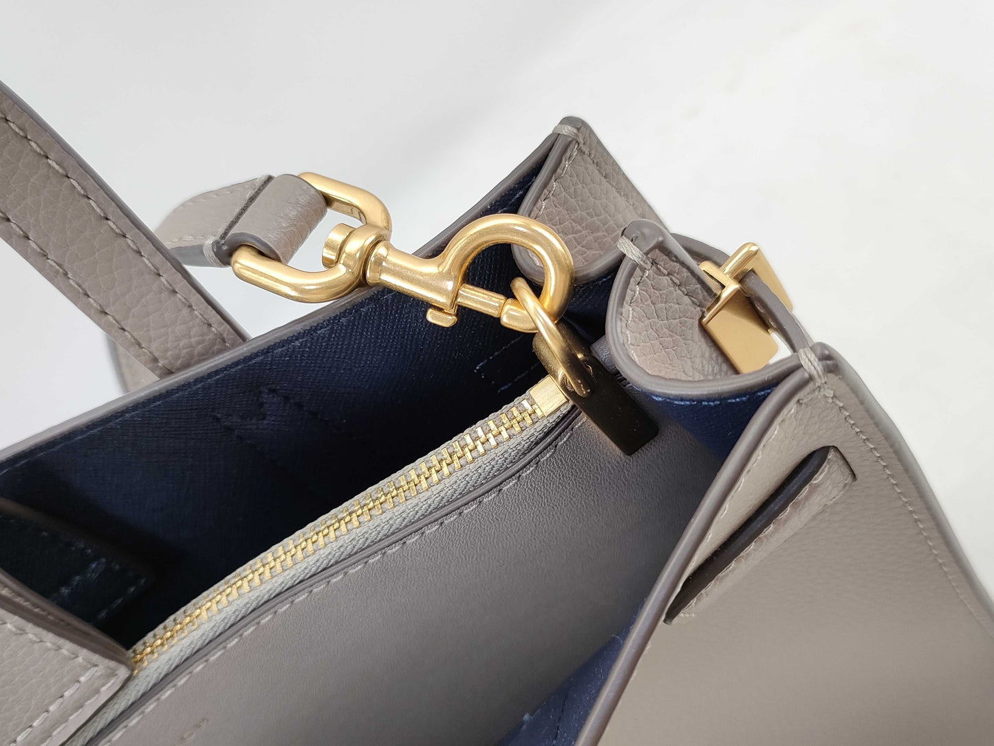 Tory Burch 2-Way Shoulder Bag/Handbag