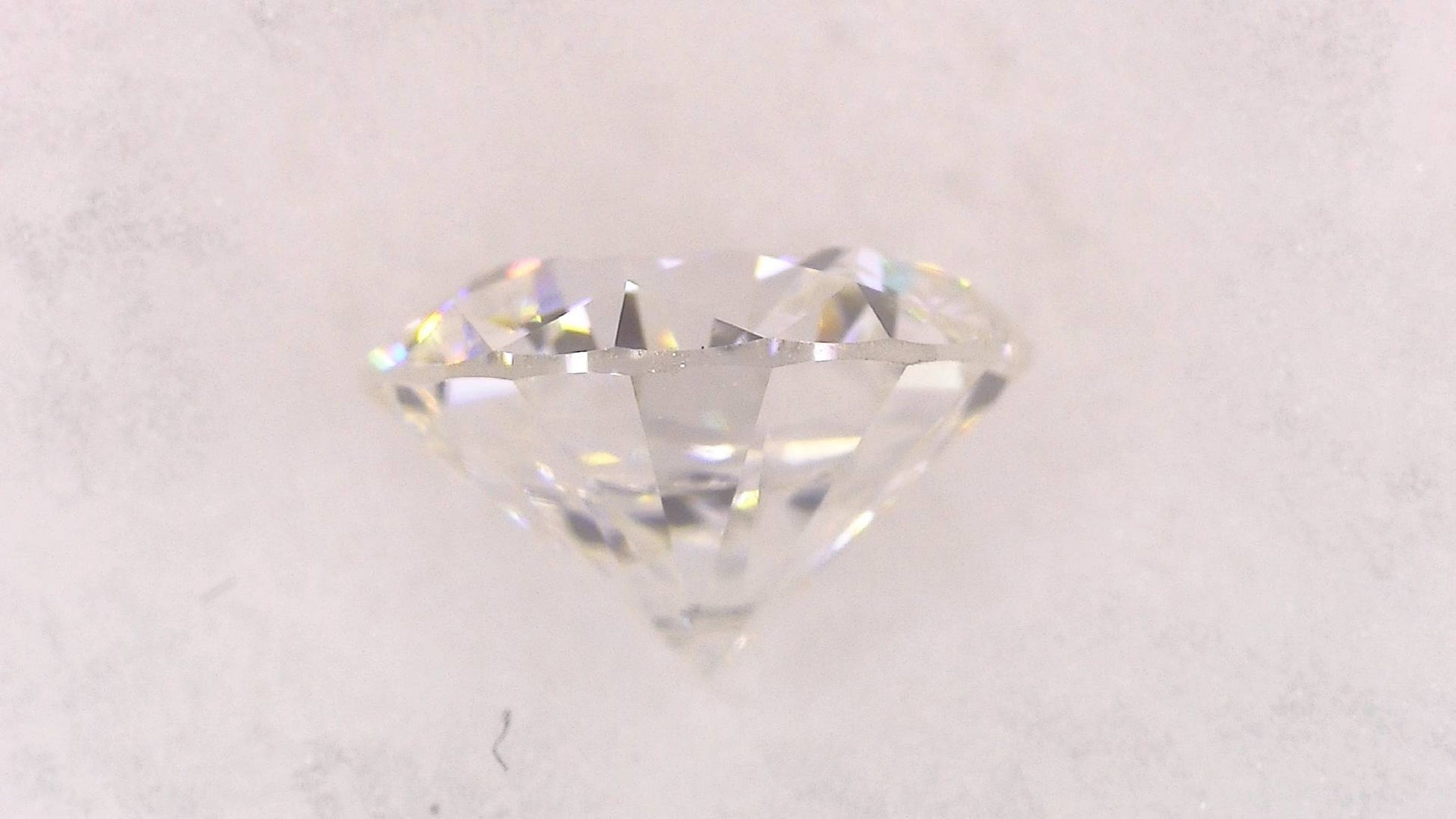 0.610ct F VS-2 GOOD/GD/FR NONE NATURAL 5.36-5.44X3.34mm Diamond Loose