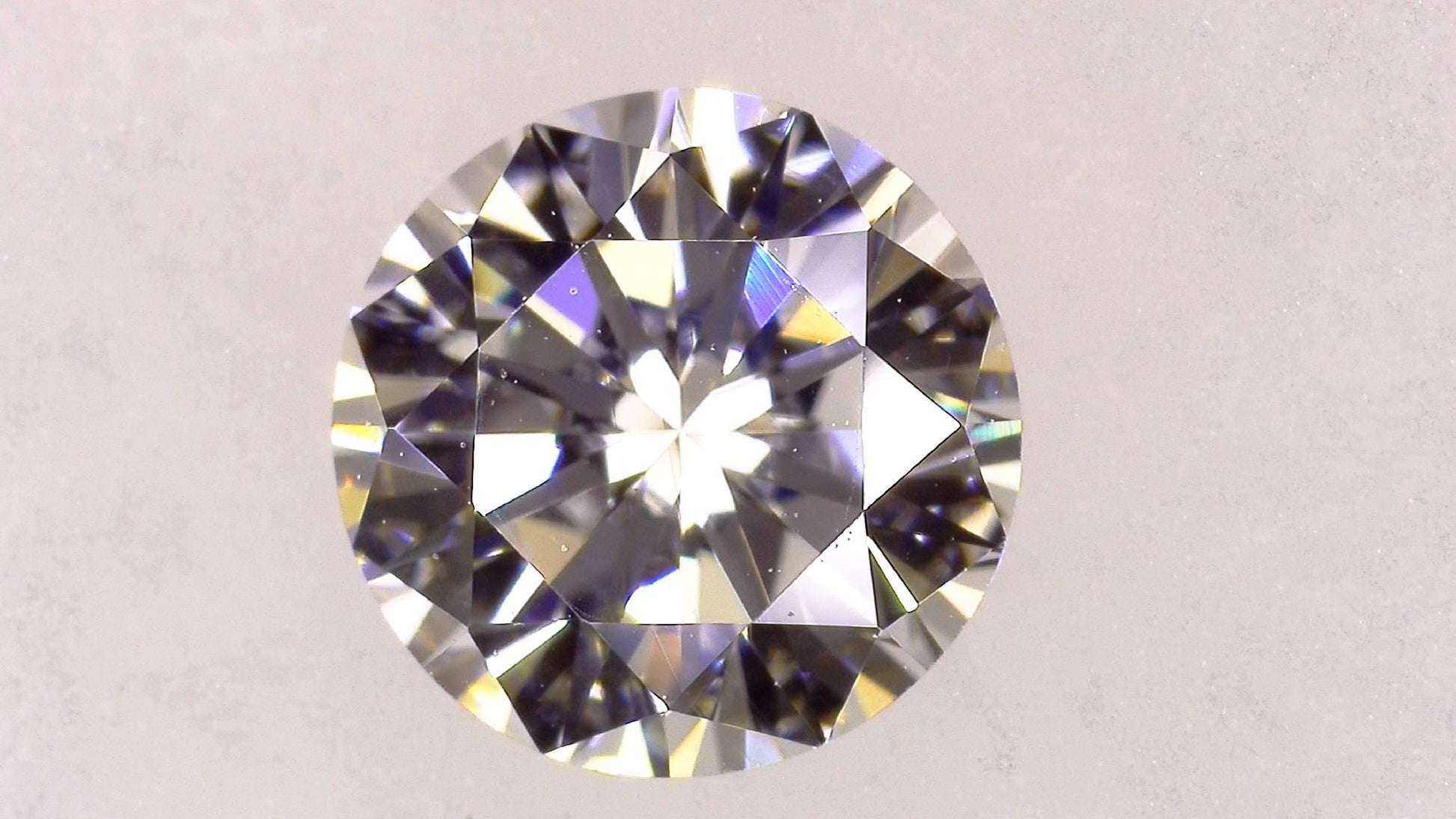 0.610ct F VS-2 GOOD/GD/FR NONE NATURAL 5.36-5.44X3.34mm Diamond Loose