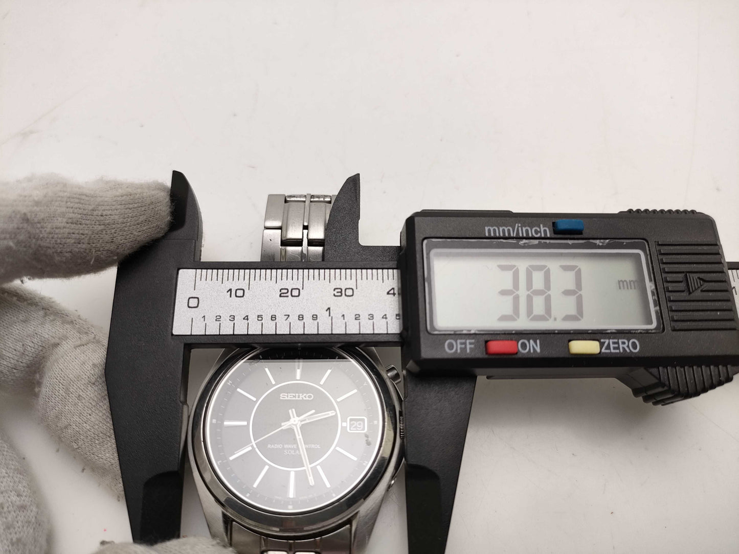 SEIKO 7B42-0AK0 Solar Men's Watch