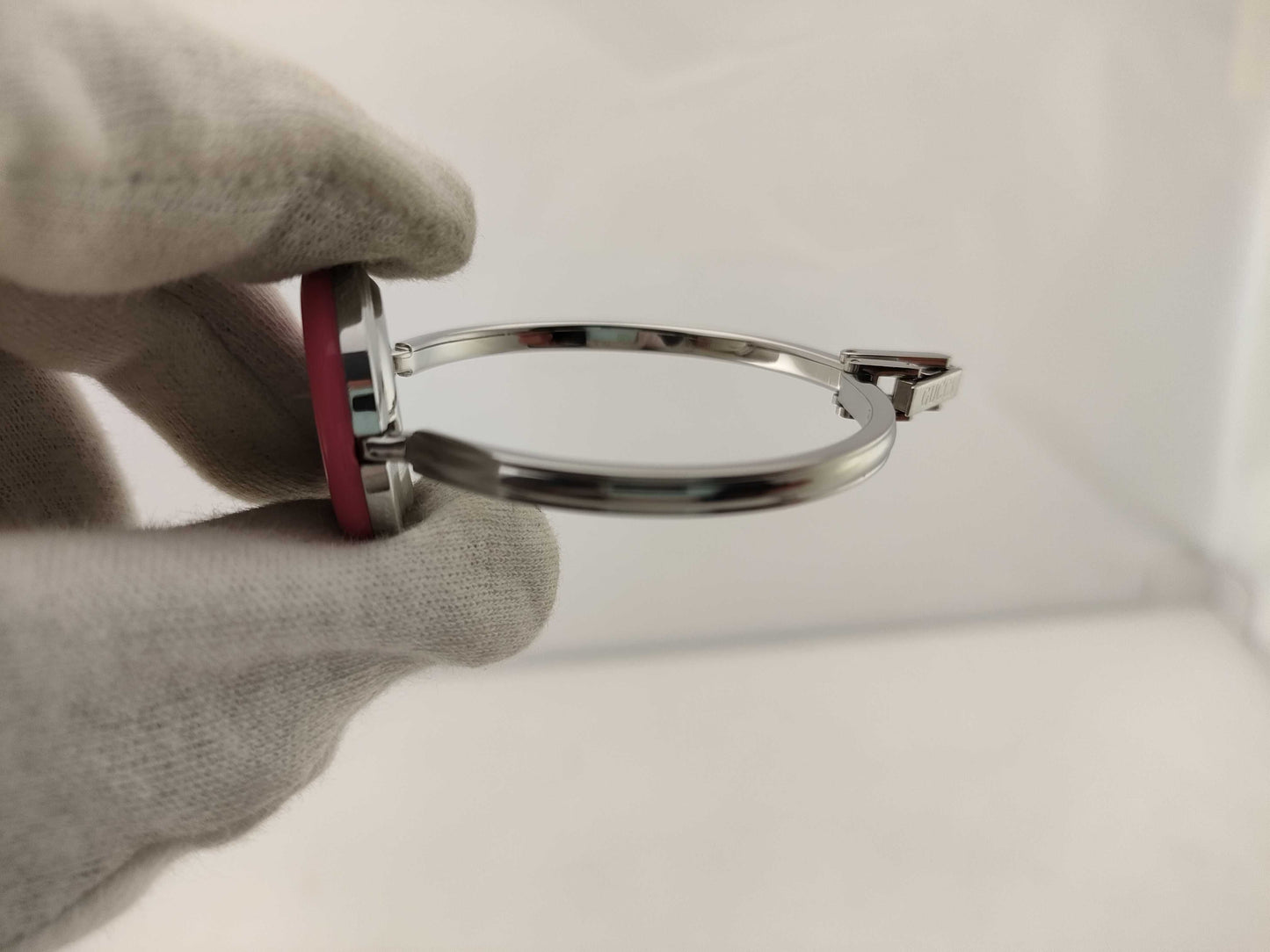 GUCCI Bezel Change 11/12.2L Women's Watch