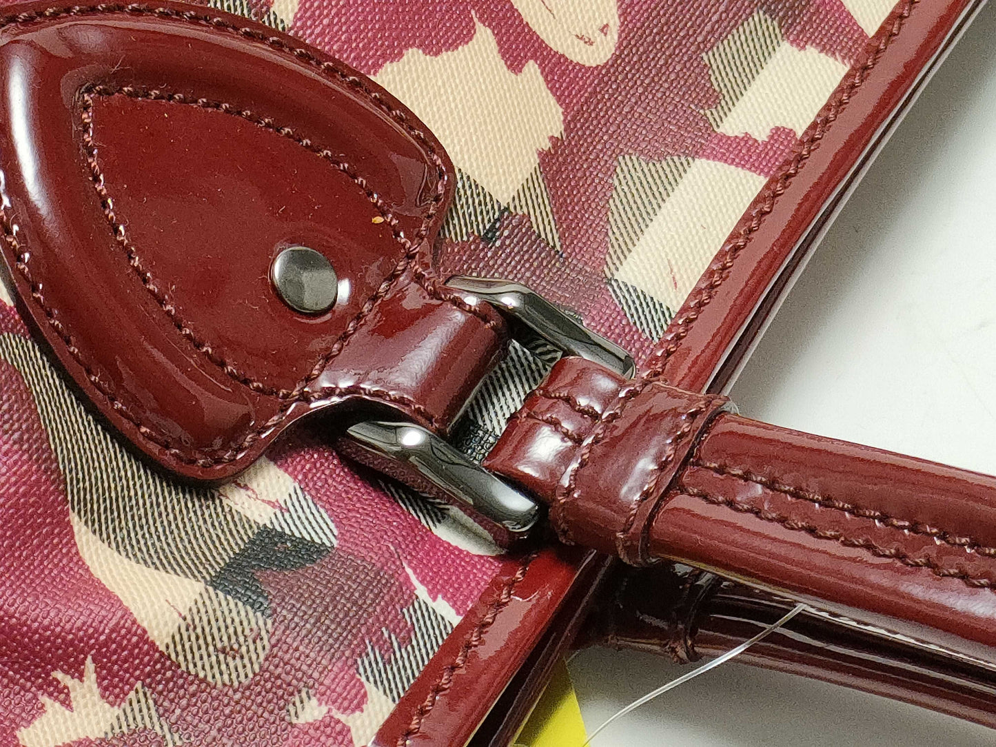 BURBERRY PVC/enamel/tote bag
