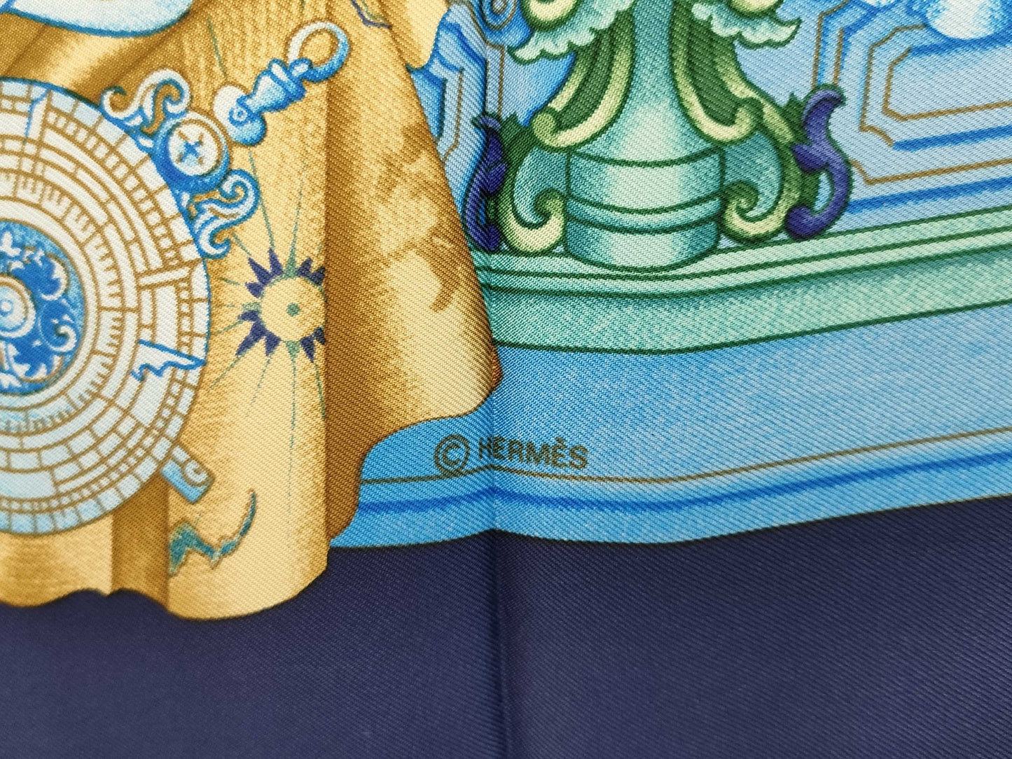 HERMES Carre AZVLEJOS Scarf