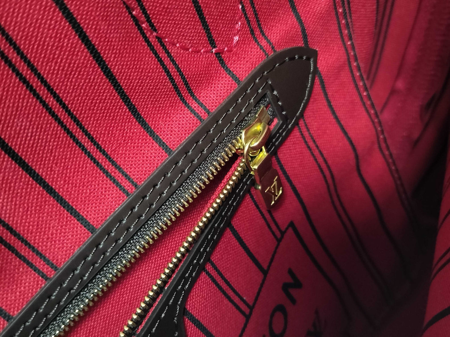 LOUIS VUITTON N41359 Damier Neverfull PM Tote Bag