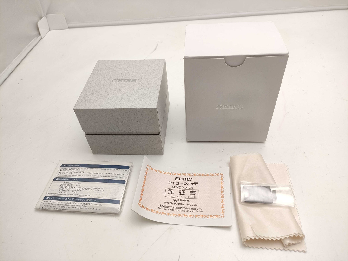 Seiko 5 7S26-02T0 Men's Watch with Box