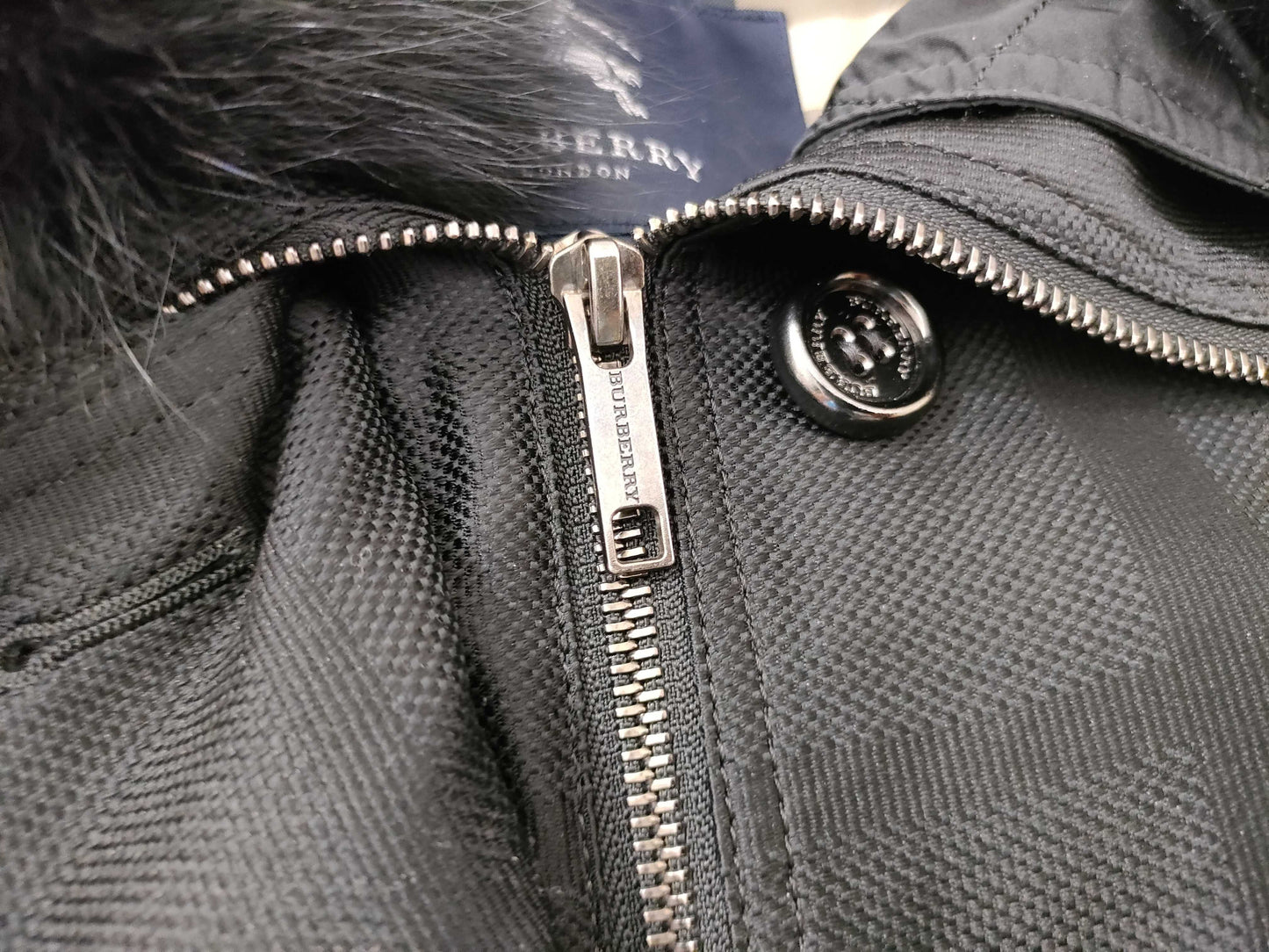 BURBERRY Checked Coat