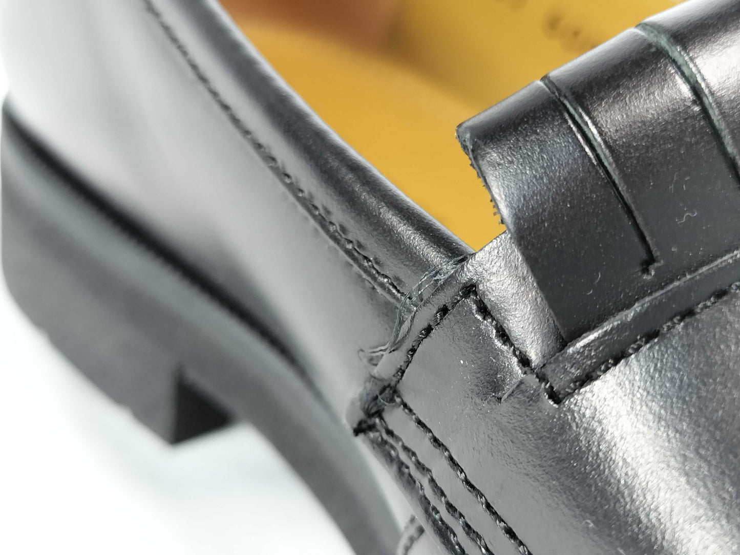 REGAL Fringe Loafers