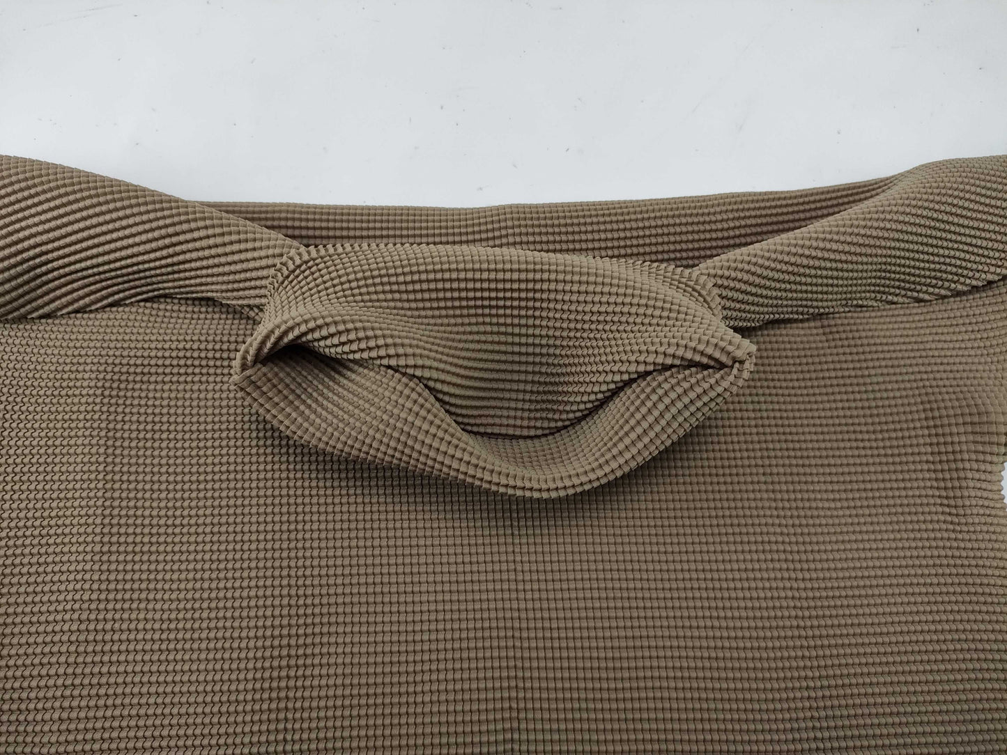 ISSEY MIYAKE ME Tops Brown Solid Tops
