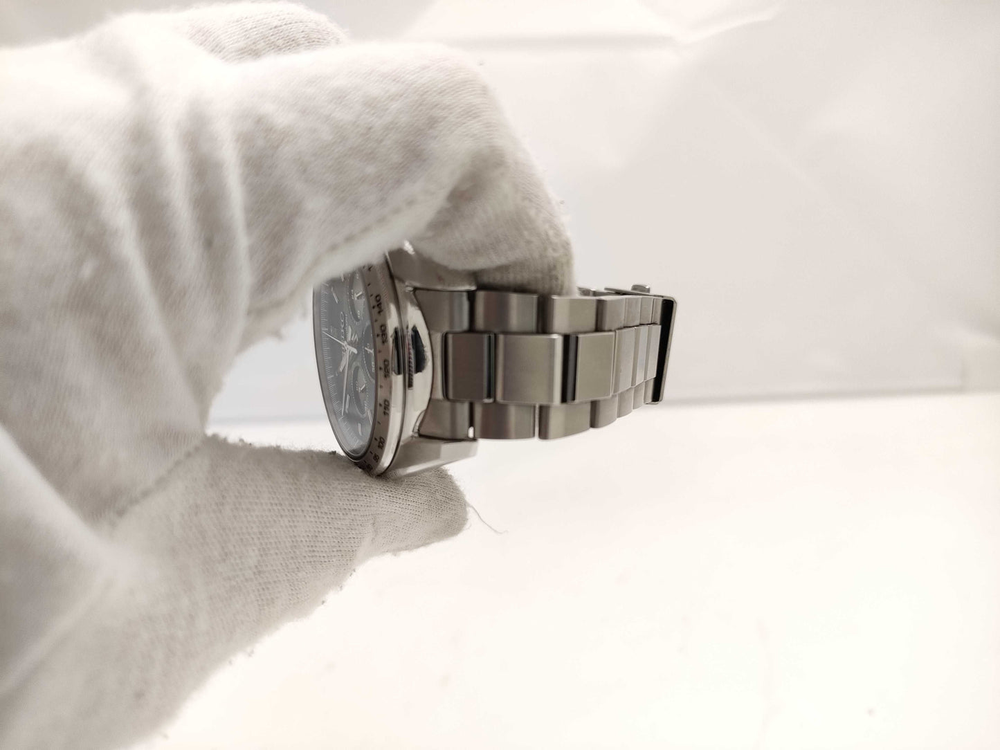 SEIKO Solar Chronograph V175-0FA0 Men's Watch