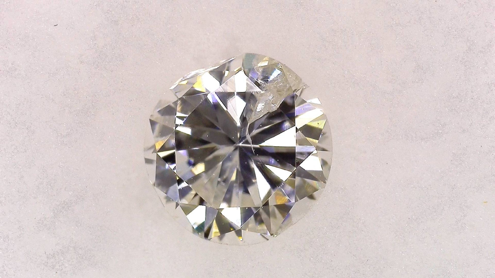 0.711ct H I-1 POOR/GD/PR NONE NATURAL 5.46-5.70X3.60mm Diamond Loose